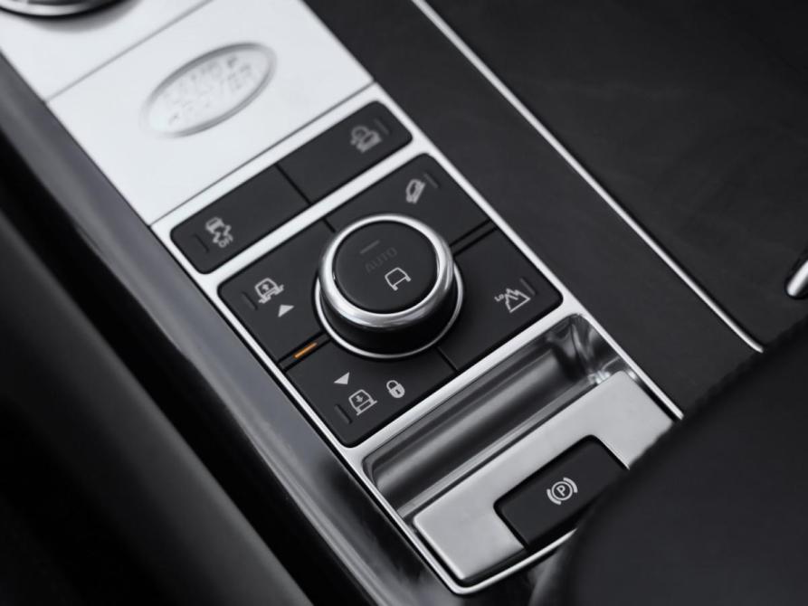 Land Rover Range Rover IV Рестайлинг Санкт-Петербург  - изображение 24