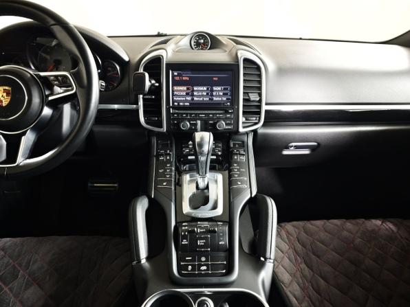 Porsche Cayenne II Рестайлинг (958) с пробегом 2014 года, цена 3 450 000 рублей, 131749 км, внедорожник, Автокод Объявления