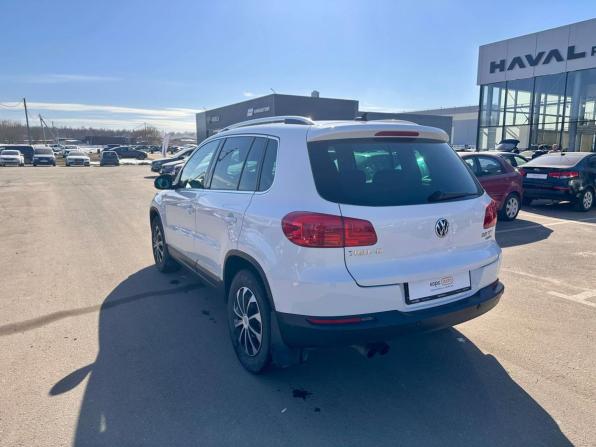 Volkswagen Tiguan I Рестайлинг с пробегом 2013 года, цена 1 316 000 рублей, 176422 км, внедорожник, Автокод Объявления
