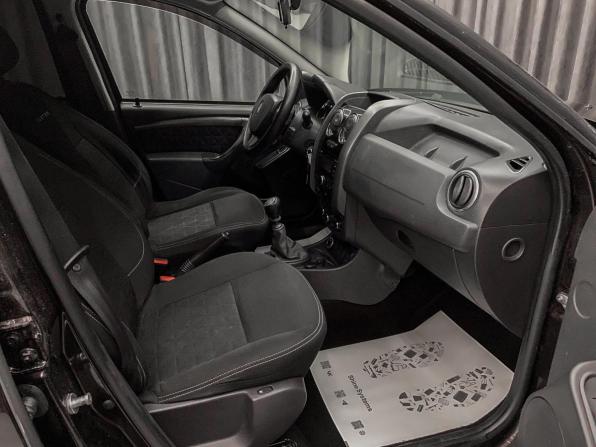 Renault Duster I Рестайлинг с пробегом 2015 года, цена 1 025 000 рублей, 131000 км, внедорожник, Автокод Объявления