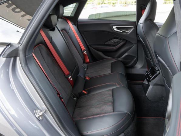 Audi A5 III (B10) с пробегом 2025 года, цена 6 300 000 рублей, 3109 км, лифтбек, Автокод Объявления