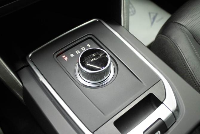 Land Rover Discovery Sport I с пробегом 2016 года, цена 2 299 000 рублей, 183644 км, внедорожник, Автокод Объявления