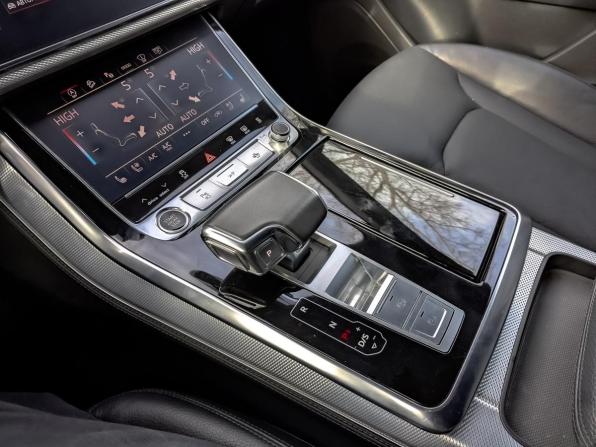 Audi Q8 I (4M) с пробегом 2020 года, цена 6 650 000 рублей, 89433 км, внедорожник, Автокод Объявления