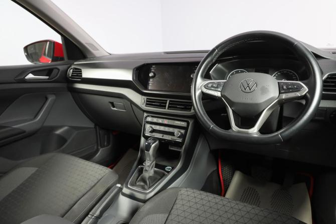 Volkswagen T-Cross I с пробегом 2021 года, цена 2 149 000 рублей, 49532 км, внедорожник, Автокод Объявления