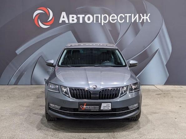 Skoda Octavia III (A7) Рестайлинг с пробегом 2019 года, цена 1 610 000 рублей, 207137 км, лифтбек, Автокод Объявления
