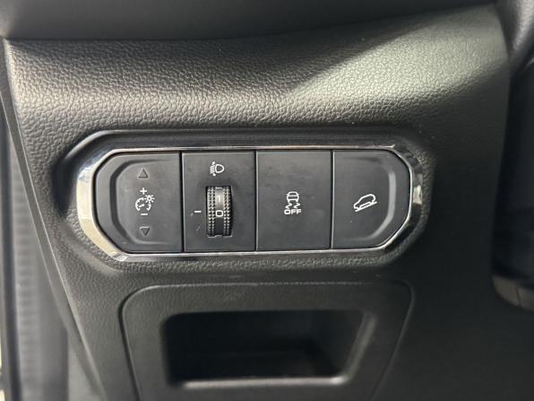 Haval Jolion I с пробегом 2023 года, цена 1 670 000 рублей, 95174 км, внедорожник, Автокод Объявления