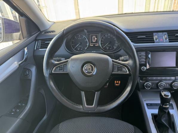 Skoda Octavia III (A7) с пробегом 2016 года, цена 1 417 000 рублей, 161667 км, лифтбек, Автокод Объявления