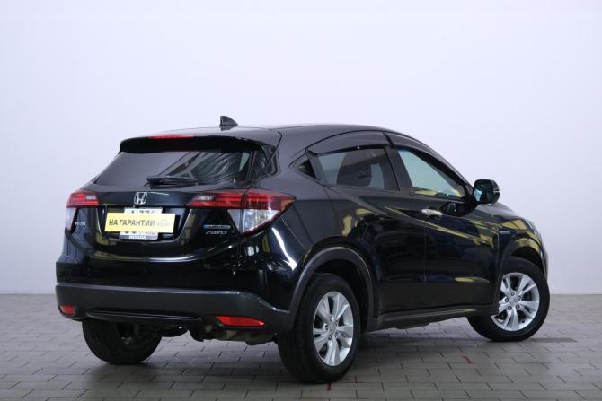 Honda Vezel I с пробегом 2014 года, цена 1 569 000 рублей, 215000 км, внедорожник, Автокод Объявления