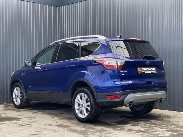 Ford Kuga II Рестайлинг с пробегом 2017 года, цена 1 607 000 рублей, 116600 км, внедорожник, Автокод Объявления