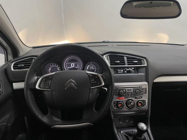 Citroen C4 II Рестайлинг с пробегом 2016 года, цена 960 000 рублей, 144000 км, седан, Автокод Объявления