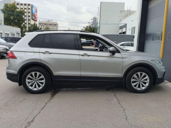 Volkswagen Tiguan II Рестайлинг с пробегом 2021 года, цена 2 450 000 рублей, 108580 км, внедорожник, Автокод Объявления