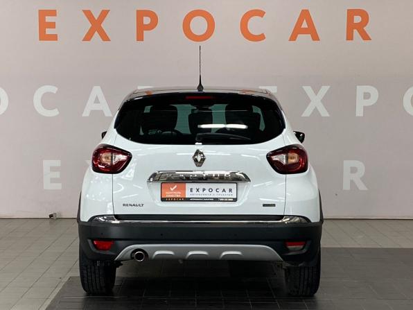 Renault Kaptur I с пробегом 2017 года, цена 1 499 000 рублей, 143679 км, внедорожник, Автокод Объявления