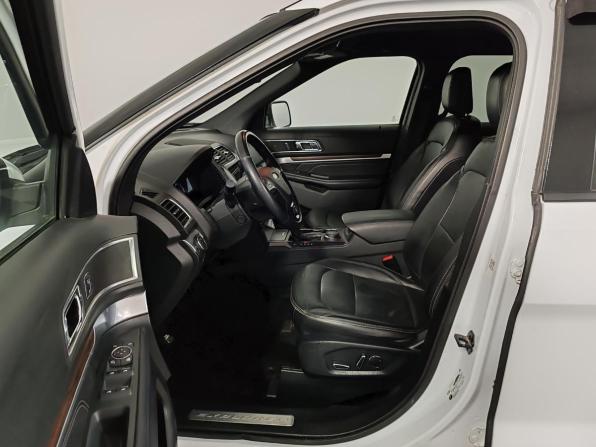 Ford Explorer V Рестайлинг 2 с пробегом 2018 года, цена 2 499 000 рублей, 184736 км, внедорожник, Автокод Объявления