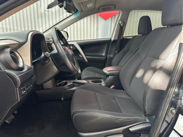 Toyota RAV4 IV (XA40) Рестайлинг с пробегом 2017 года, цена 2 447 000 рублей, 133707 км, внедорожник, Автокод Объявления