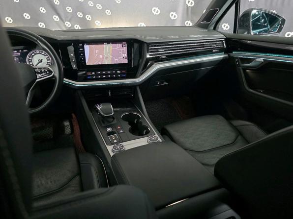 Volkswagen Touareg III с пробегом 2021 года, цена 5 900 000 рублей, 71094 км, внедорожник, Автокод Объявления