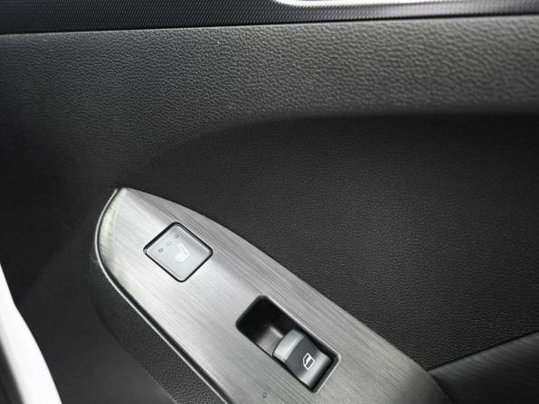 Haval Jolion I с пробегом 2023 года, цена 1 599 900 рублей, 35000 км, внедорожник, Автокод Объявления