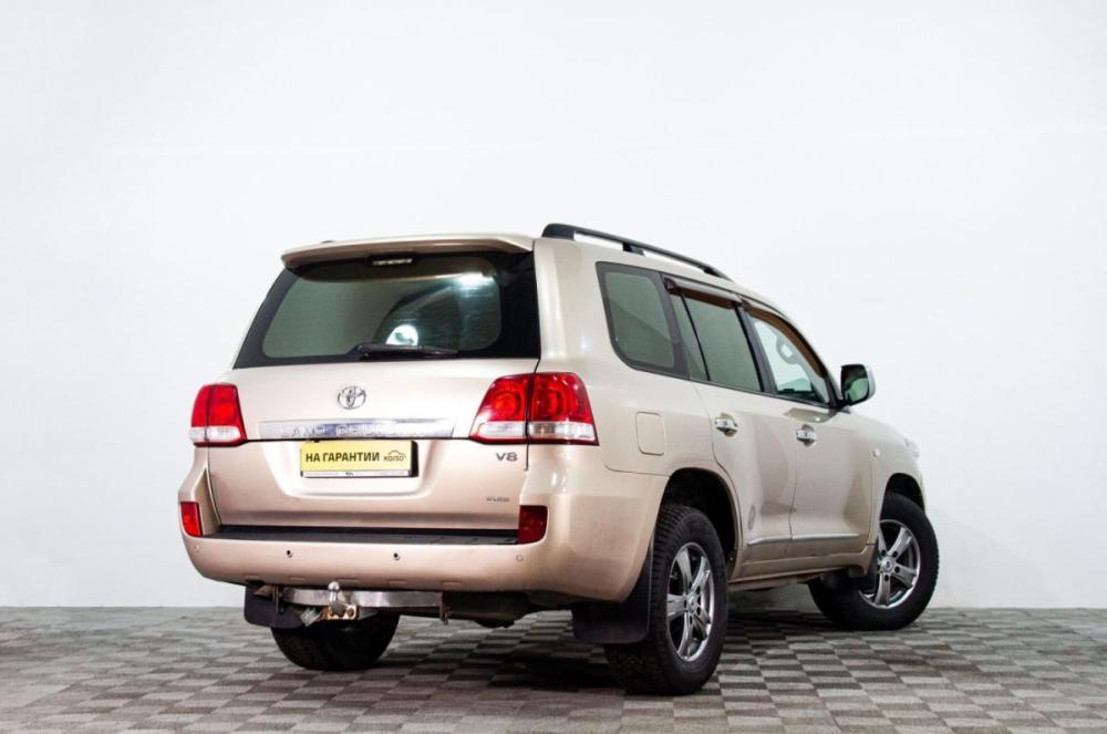 Toyota Land Cruiser 200 Series Сургут  - изображение 5