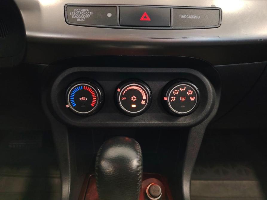 Mitsubishi Lancer X Рестайлинг Санкт-Петербург  - изображение 12