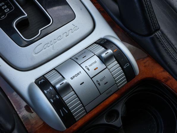 Porsche Cayenne I Рестайлинг (957) с пробегом 2008 года, цена 969 000 рублей, 265750 км, внедорожник, Автокод Объявления