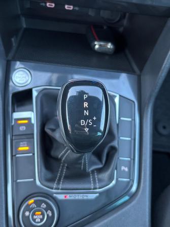 Volkswagen Tiguan II Рестайлинг с пробегом 2021 года, цена 4 050 000 рублей, 97300 км, внедорожник, Автокод Объявления