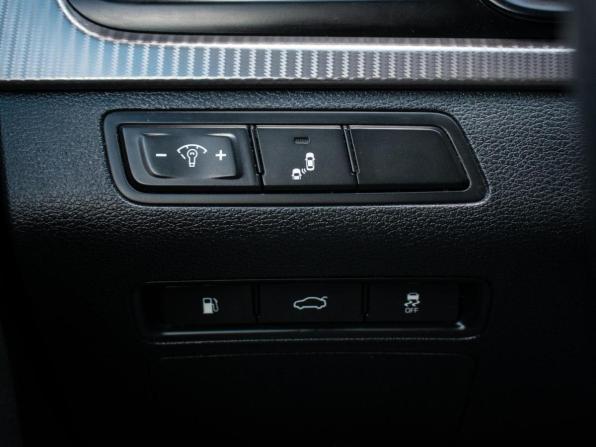 Hyundai Sonata VII (LF) Рестайлинг с пробегом 2017 года, цена 1 498 000 рублей, 157571 км, седан, Автокод Объявления