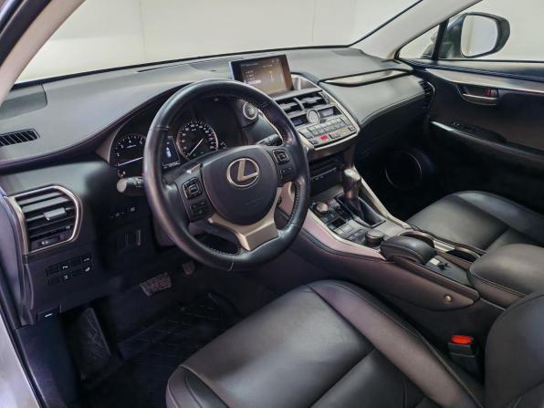 Lexus NX I с пробегом 2016 года, цена 2 695 000 рублей, 105723 км, внедорожник, Автокод Объявления