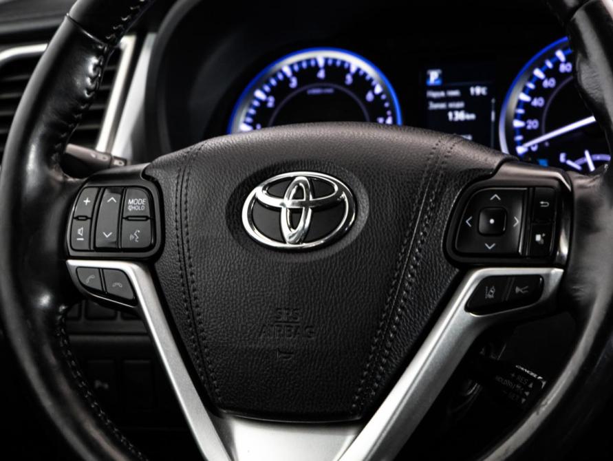 Toyota Highlander III (XU50) Рестайлинг Санкт-Петербург  - изображение 12