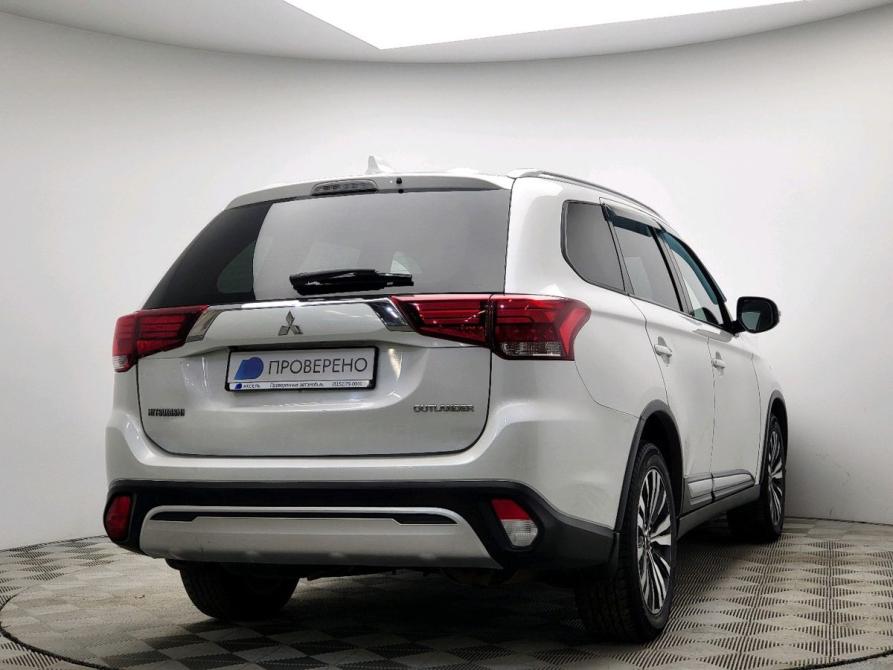 Mitsubishi Outlander III Рестайлинг 3 Мурманск  - изображение 7