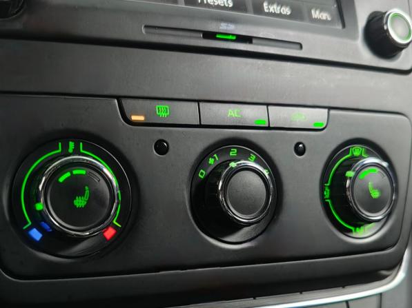 Skoda Yeti I с пробегом 2011 года, цена 649 000 рублей, 177607 км, внедорожник, Автокод Объявления
