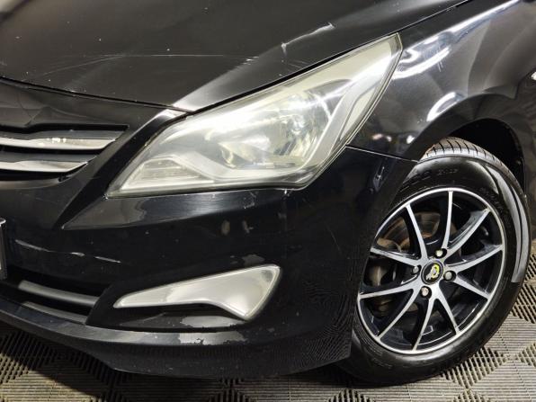 Hyundai Solaris I Рестайлинг с пробегом 2016 года, цена 787 000 рублей, 288479 км, седан, Автокод Объявления