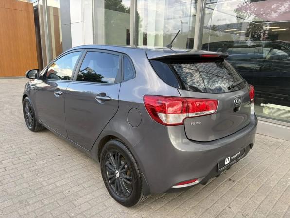 Kia Rio III Рестайлинг с пробегом 2016 года, цена 855 000 рублей, 117536 км, хэтчбек, Автокод Объявления