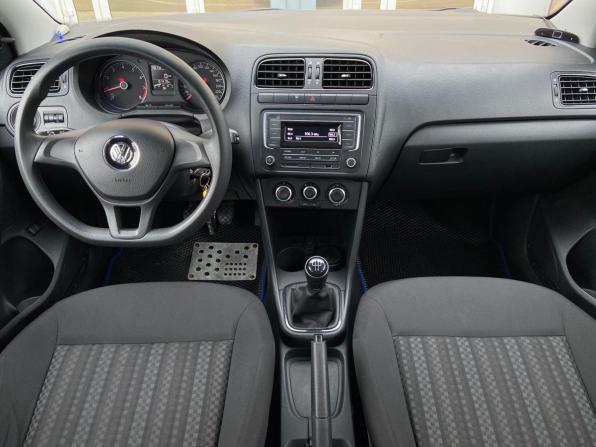 Volkswagen Polo V Рестайлинг с пробегом 2018 года, цена 1 175 000 рублей, 80000 км, седан, Автокод Объявления