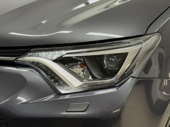 Toyota RAV4 IV (XA40) Рестайлинг с пробегом 2016 года, цена 2 720 000 рублей, 100494 км, внедорожник, Автокод Объявления