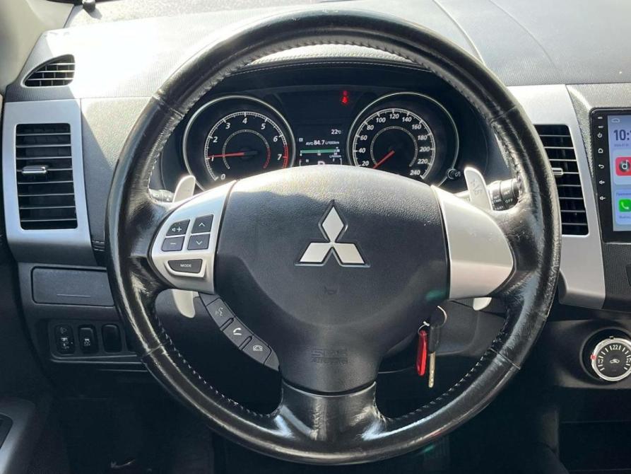 Mitsubishi Outlander II Рестайлинг Санкт-Петербург  - изображение 12