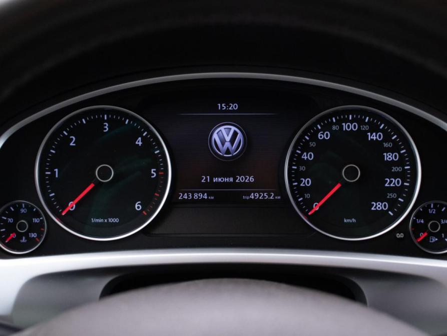 Volkswagen Touareg II Рестайлинг Москва  - изображение 13