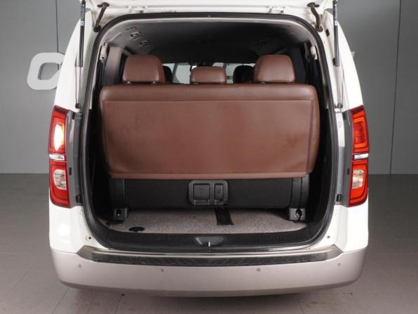 Hyundai Grand Starex I Рестайлинг 2 с пробегом 2018 года, цена 3 345 000 рублей, 140713 км, минивэн, Автокод Объявления