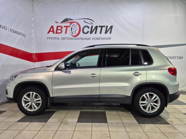 Volkswagen Tiguan I Рестайлинг с пробегом 2011 года, цена 960 000 рублей, 293000 км, внедорожник, Автокод Объявления