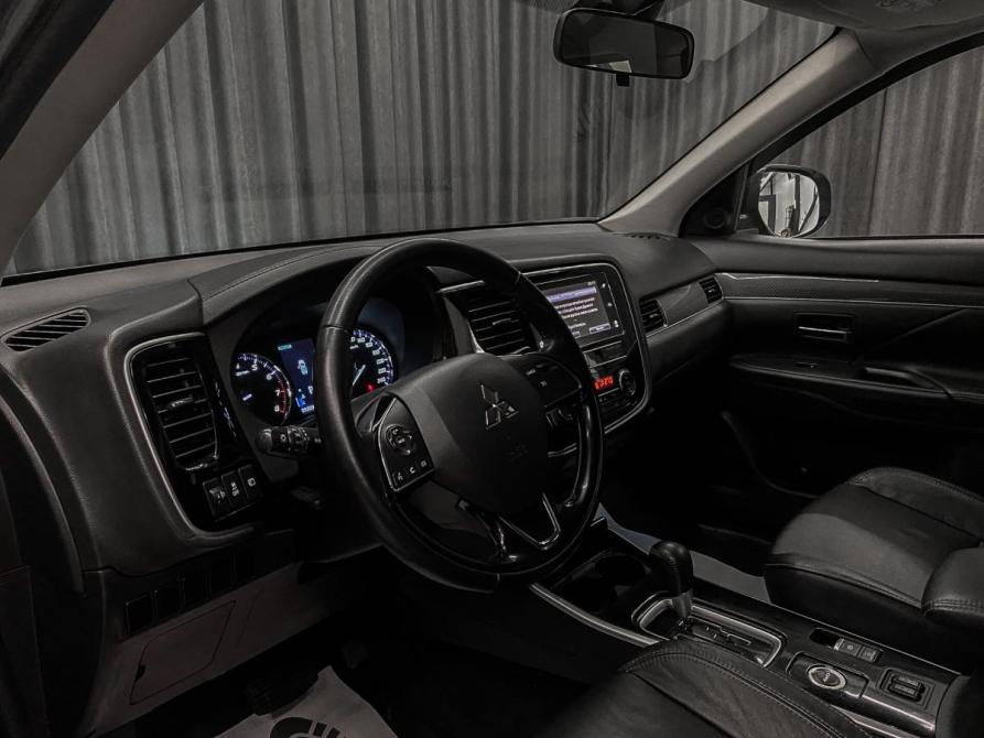 Mitsubishi Outlander III Рестайлинг 3 Красноярск  - изображение 8