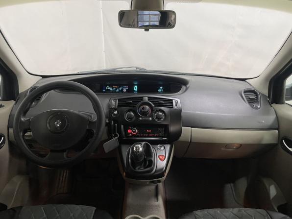 Renault Scenic II с пробегом 2005 года, цена 565 000 рублей, 315514 км, компактвэн, Автокод Объявления