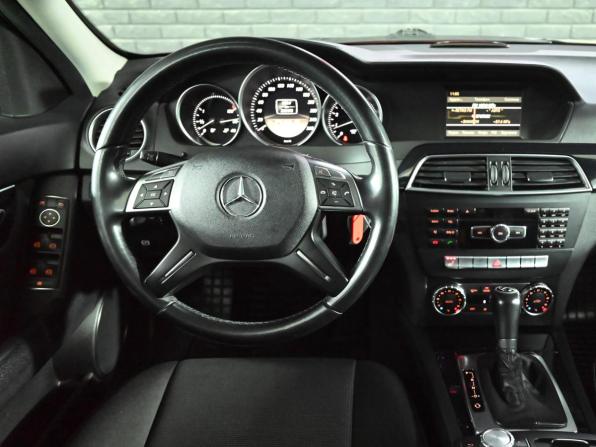 Mercedes-Benz C-Класс III (W204) Рестайлинг с пробегом 2011 года, цена 1 600 000 рублей, 208477 км, седан, Автокод Объявления