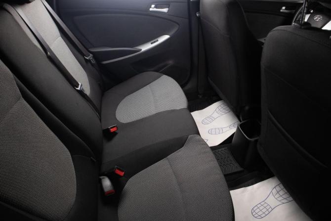 Hyundai Solaris I с пробегом 2013 года, цена 649 000 рублей, 261000 км, седан, Автокод Объявления