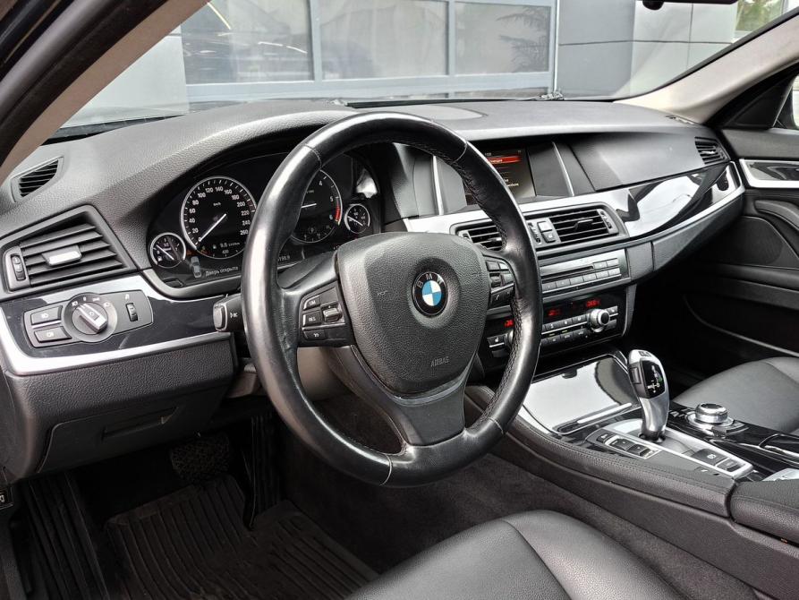BMW 5 серии VI (F10/F11/F07) Рестайлинг Казань  - изображение 5