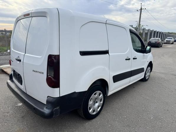 Peugeot Partner II с пробегом 2012 года, цена 455 000 рублей, 243734 км, фургон, Автокод Объявления