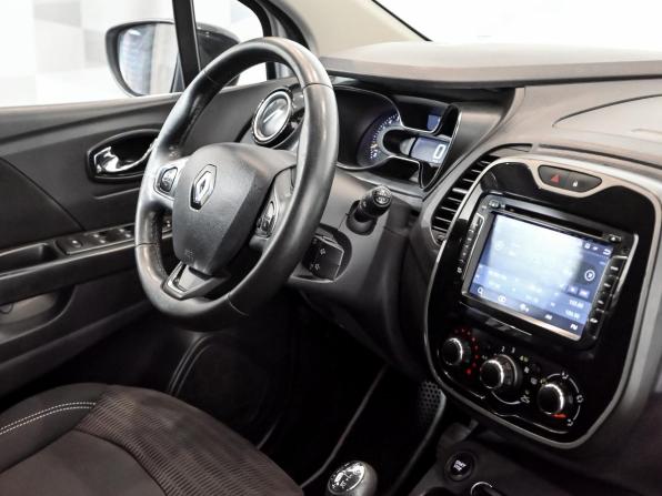 Renault Kaptur I с пробегом 2016 года, цена 1 400 000 рублей, 122987 км, внедорожник, Автокод Объявления