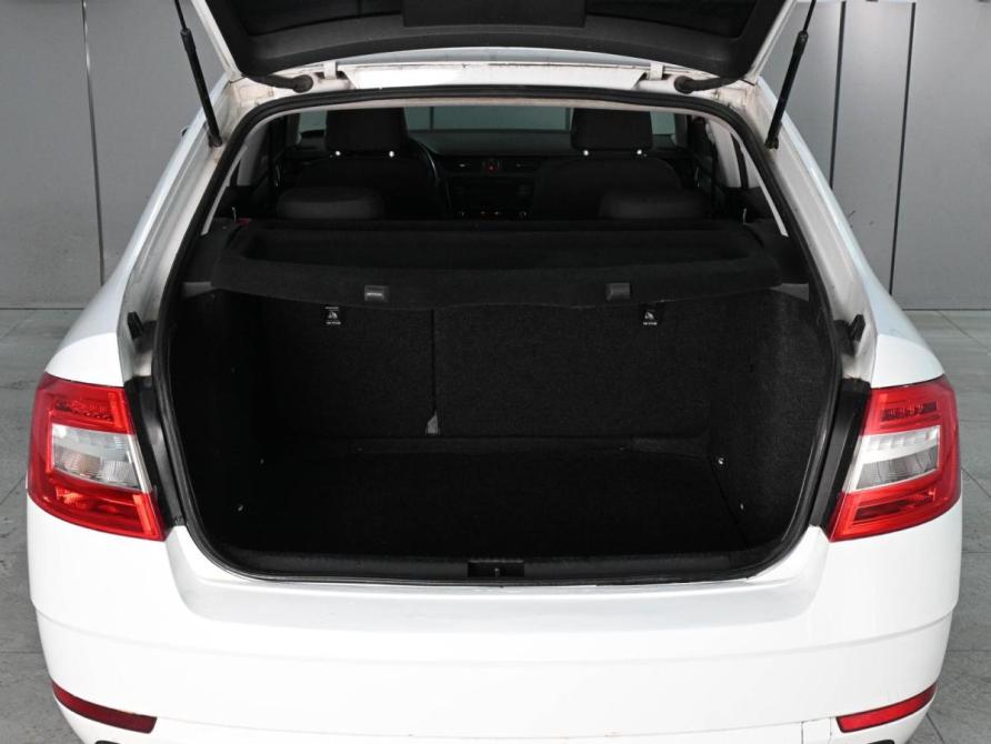 Skoda Octavia III (A7) Рестайлинг Ростов-на-Дону  - изображение 16