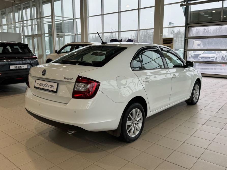 Skoda Rapid I Рестайлинг Москва  - изображение 5
