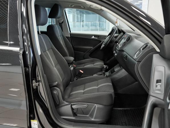 Volkswagen Tiguan I с пробегом 2010 года, цена 970 000 рублей, 241715 км, внедорожник, Автокод Объявления