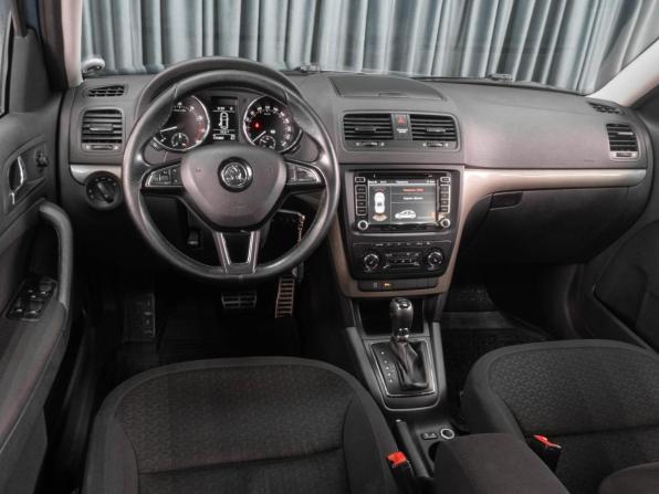 Skoda Yeti I Рестайлинг с пробегом 2014 года, цена 949 000 рублей, 235807 км, внедорожник, Автокод Объявления