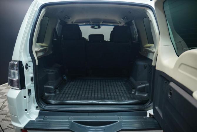 Mitsubishi Pajero IV Рестайлинг 1 с пробегом 2013 года, цена 1 899 000 рублей, 279000 км, внедорожник, Автокод Объявления