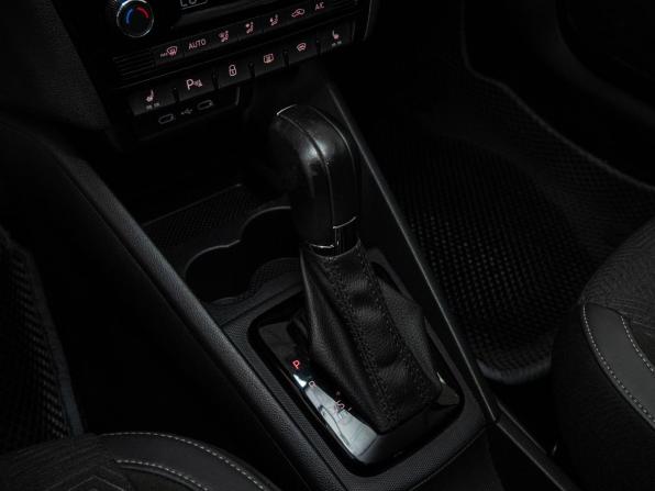 Volkswagen Polo VI с пробегом 2022 года, цена 1 628 000 рублей, 159700 км, лифтбек, Автокод Объявления